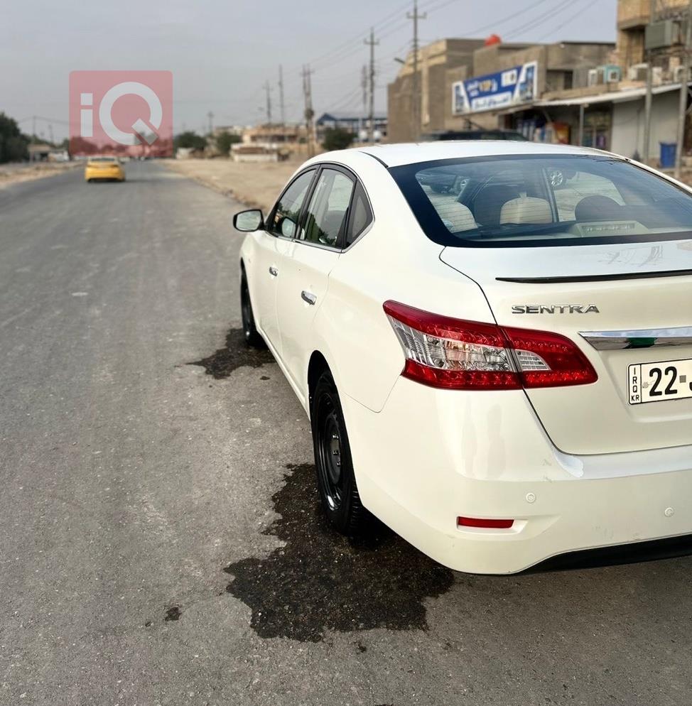 نيسان سنترا